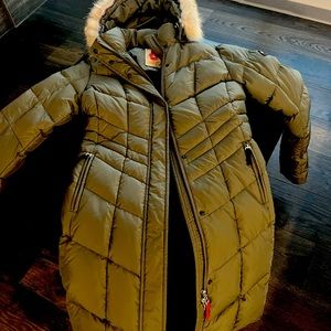 Bogner coat, fox fur around the hood